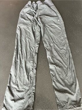 Lululemon Mid-Rise Dance Studio Joggers - Charcoal Gray (Size 4)